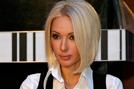 Лера Кудрявцева сообщила об очередной попытке мошенничества фото